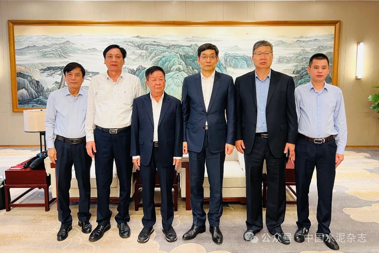 中國水泥協會會長周育先會見德國、哈薩克斯坦、印度尼西亞及越南代…